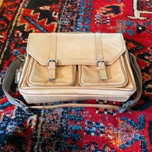 Kenneth Cole Leather Briefcase Laptop Bag